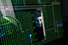 Хакеры опубликовали пять терабайт данных россиян